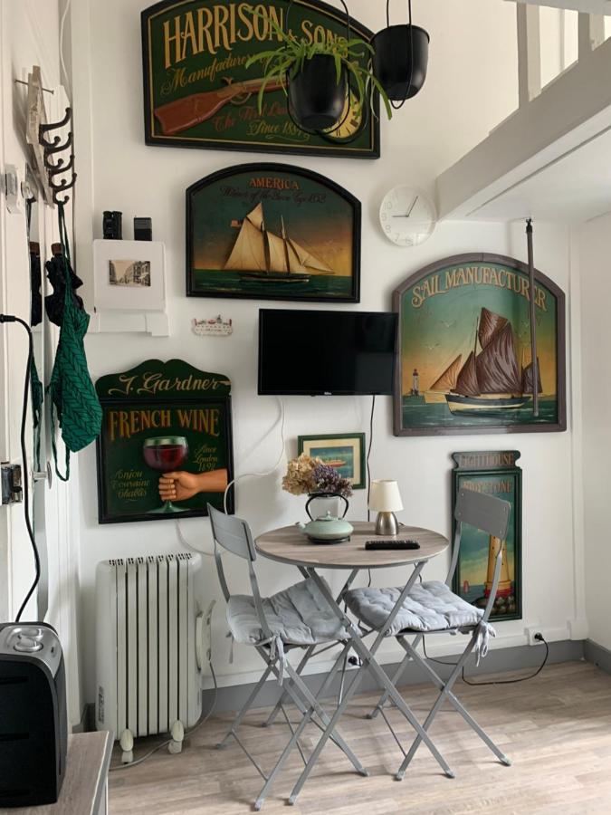Apartamento Studette Tiny House De L Eglise 12 M2 Ault Exterior foto